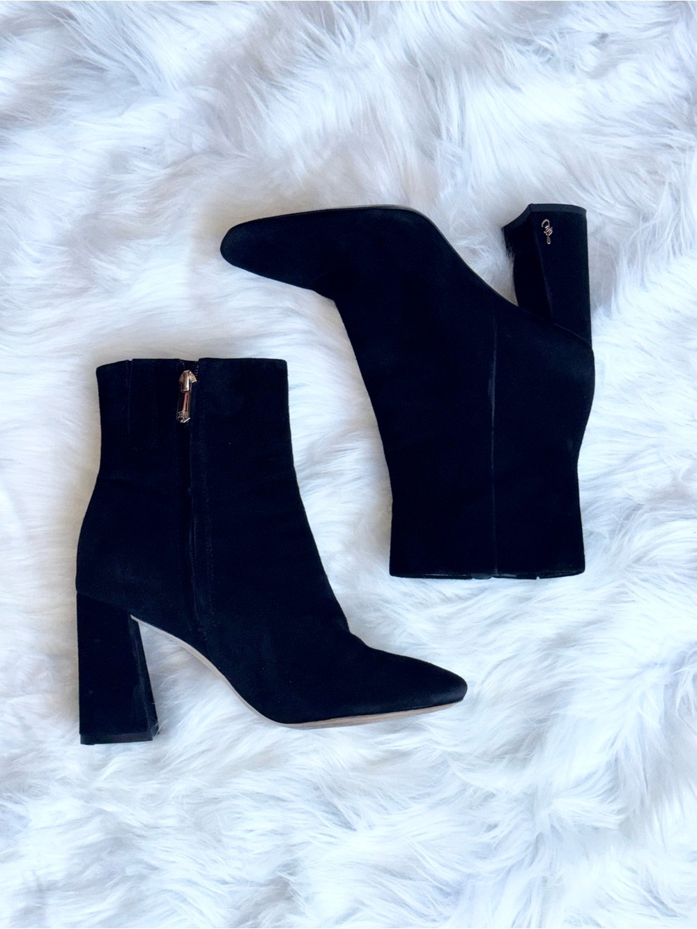 Sam Edelman Women’s Black Suede Ankle Block Heel Boots Side Zip Square Toe Sz 6 - Picture 2 of 14